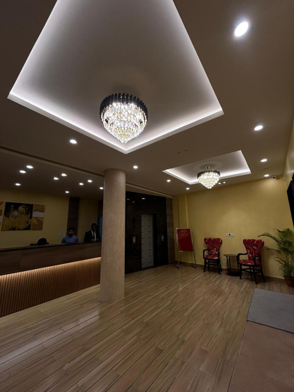 Hotel Dolly Sziliguri Kültér fotó