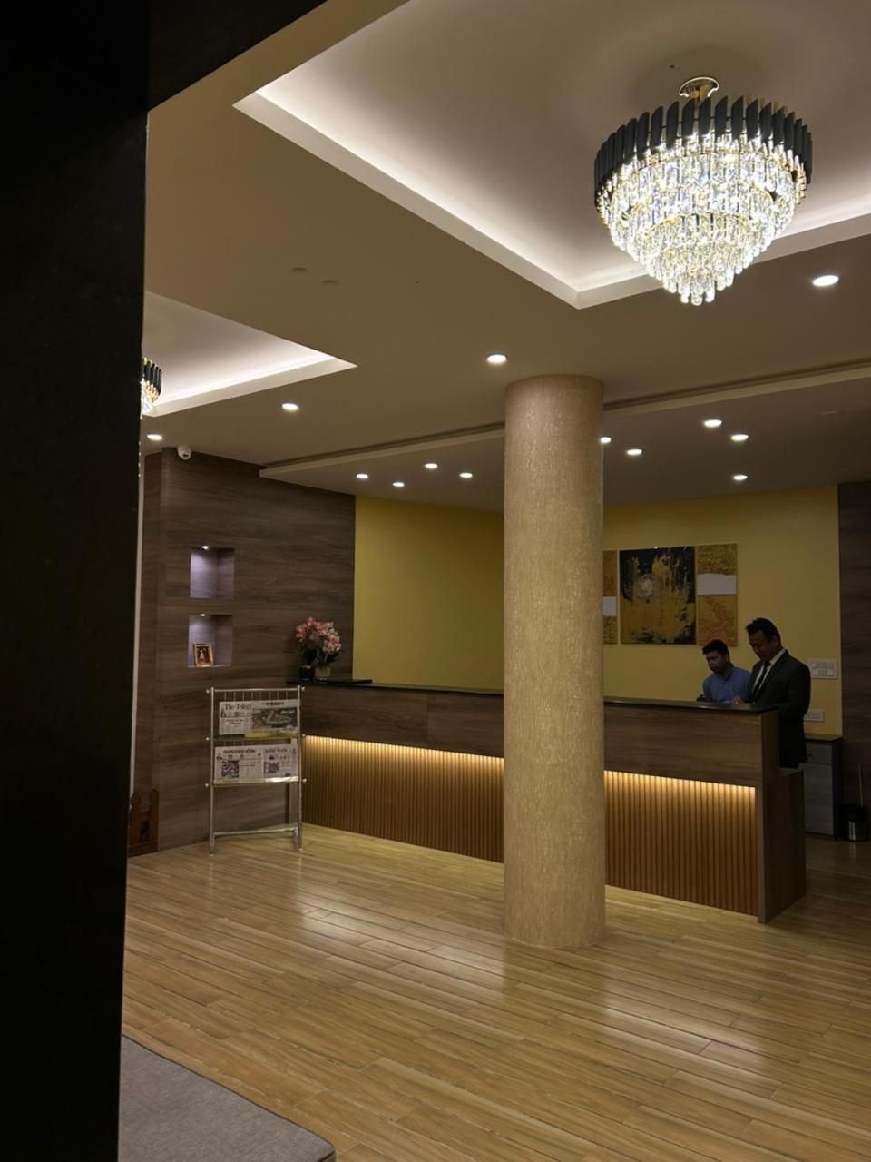 Hotel Dolly Sziliguri Kültér fotó